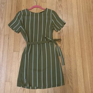 Forever 21 shift dress